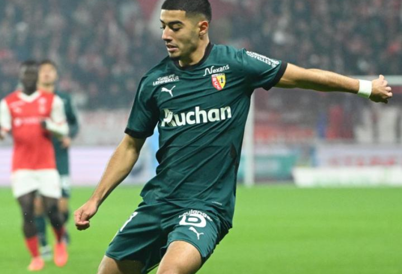 Anass Zaroury : un premier but exceptionnel avec le RC Lens face à l’OL